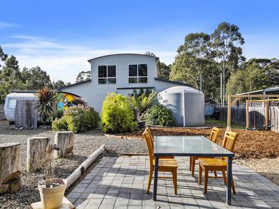 1 / 93 Lowes Road, Garden Island Creek