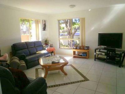 1 / 29 Pairie Vale Road, Bankstown