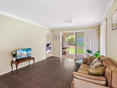 21 Alicia Circuit, Little Mountain