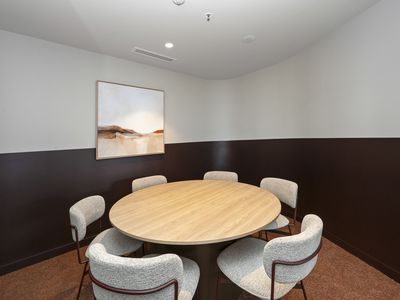 509 / 104 Easty Street, Phillip