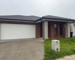 63 Fountain Drive, Beveridge