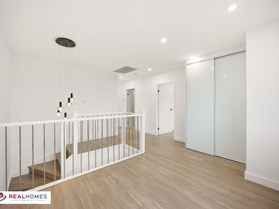 7 Edgewater Drive, Glenmore Park