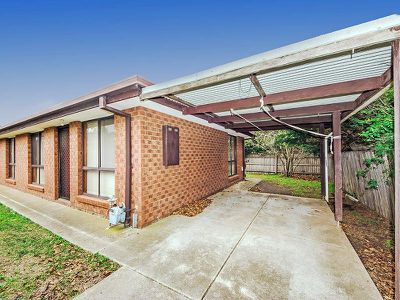 2 / 42 Rosella Avenue, Werribee