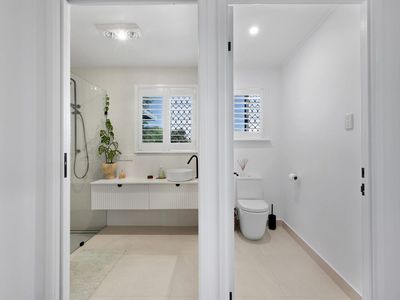 24 Lindeman Avenue, Slade Point