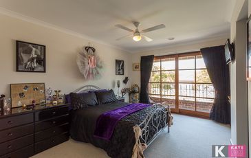 25 Rose Garden Court, Narre Warren North