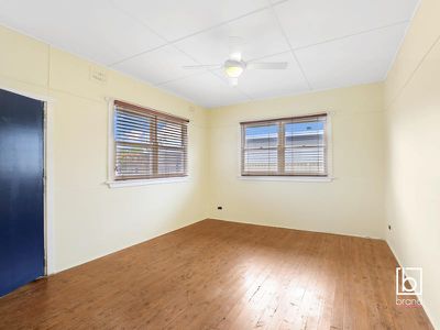 15-15A Third Avenue, Toukley