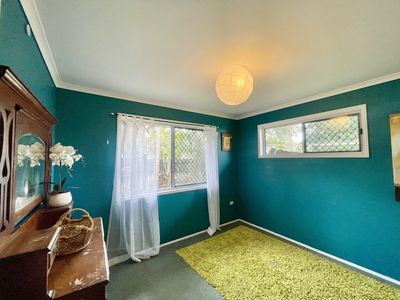 2 / 2 Hakea Court, Kawungan