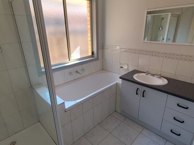 11 Nettlefold Avenue, Hoppers Crossing