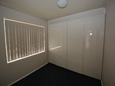 3 / 9-11 Peterborough Avenue, Lake Illawarra