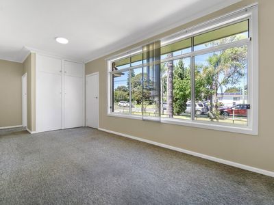 19 Patricia Street, Colyton