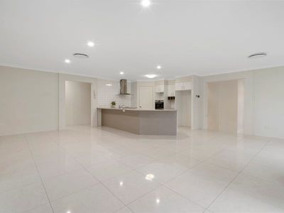 42 Lime Street, Redland Bay