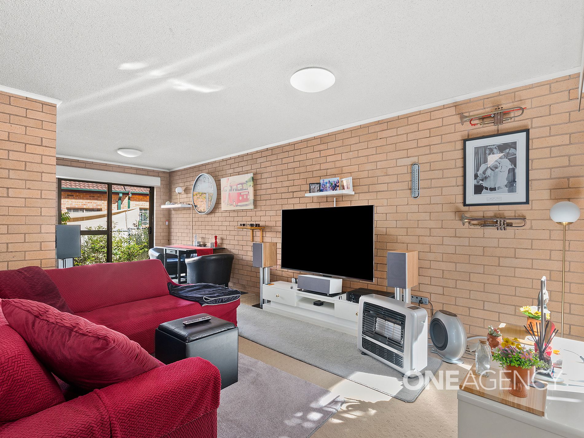 2 / 16 Morton Street, Huskisson