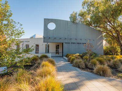 6 / 2 King Street, Deakin