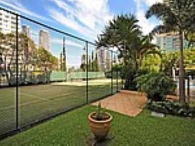 2-4 Staghorn Street, Surfers Paradise