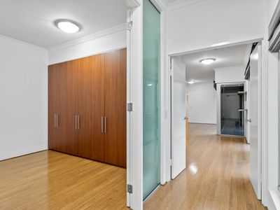 10 / 454 Roberts Road, Subiaco