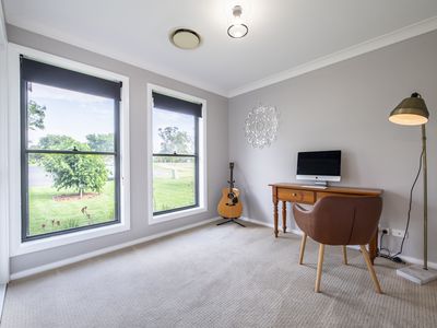 8 Ashlundie Crescent, Dubbo