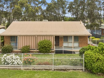 15 Delatite Road, Seymour