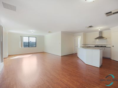 15 Newington Pass, Ellenbrook