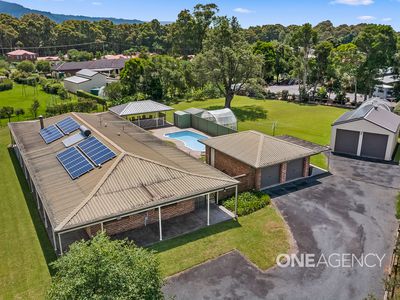 16 Tartarian Crescent, Bomaderry