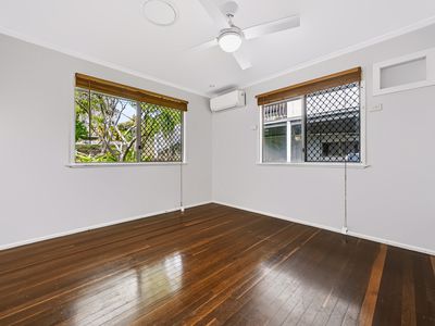 82 Narellan Street, Arana Hills