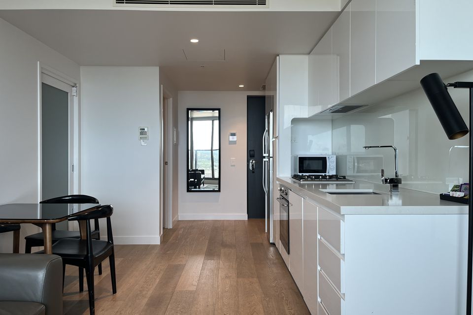 2208 / 42-48 Balston Street, Southbank