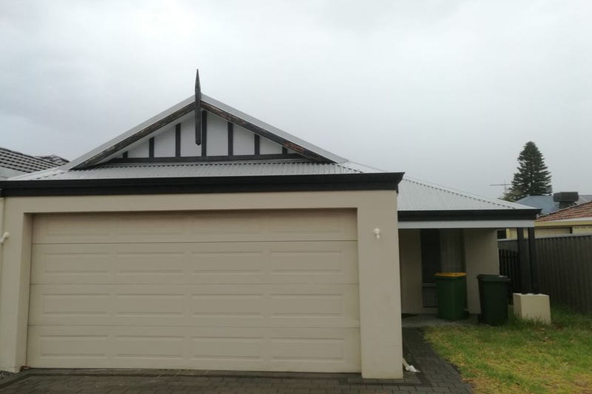 B / 18 Langham Gardens, Wilson