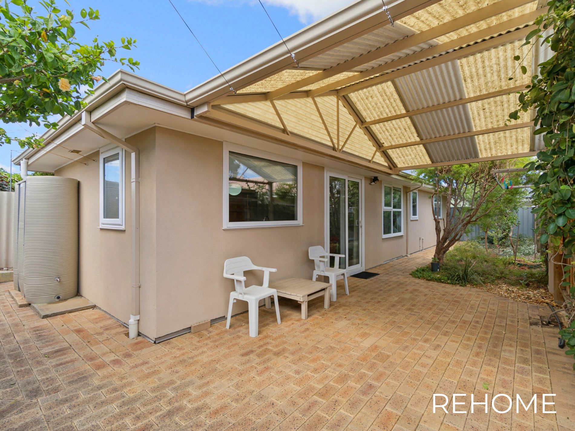 Granny Flat / 16 Glover Street, Dianella