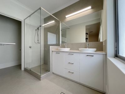 11 Park Road, Byford