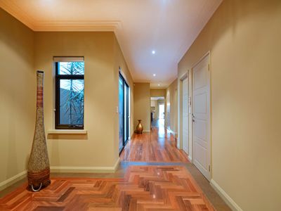 17 Vestia Walk, Stirling