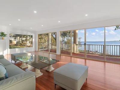 18 The Esplanade, North Arm Cove