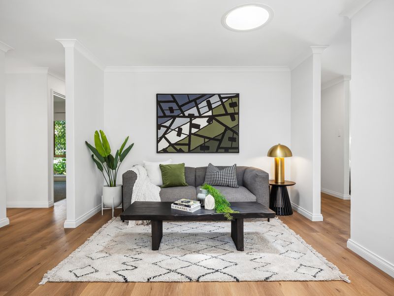 1 / 9 Durant Way, Brentwood