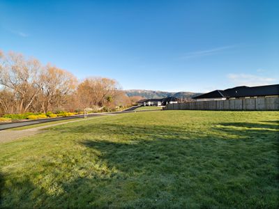 4 Three Kings Court, Outram