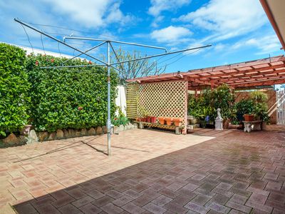 2B Eaglemont Drive, Swan View