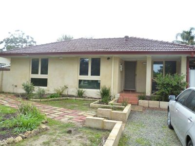 6 Drayton Court, Kelmscott