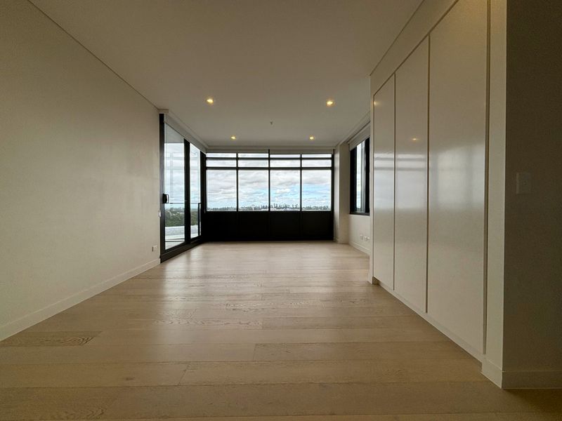 1417 / 11 Solent Circuit, Baulkham Hills