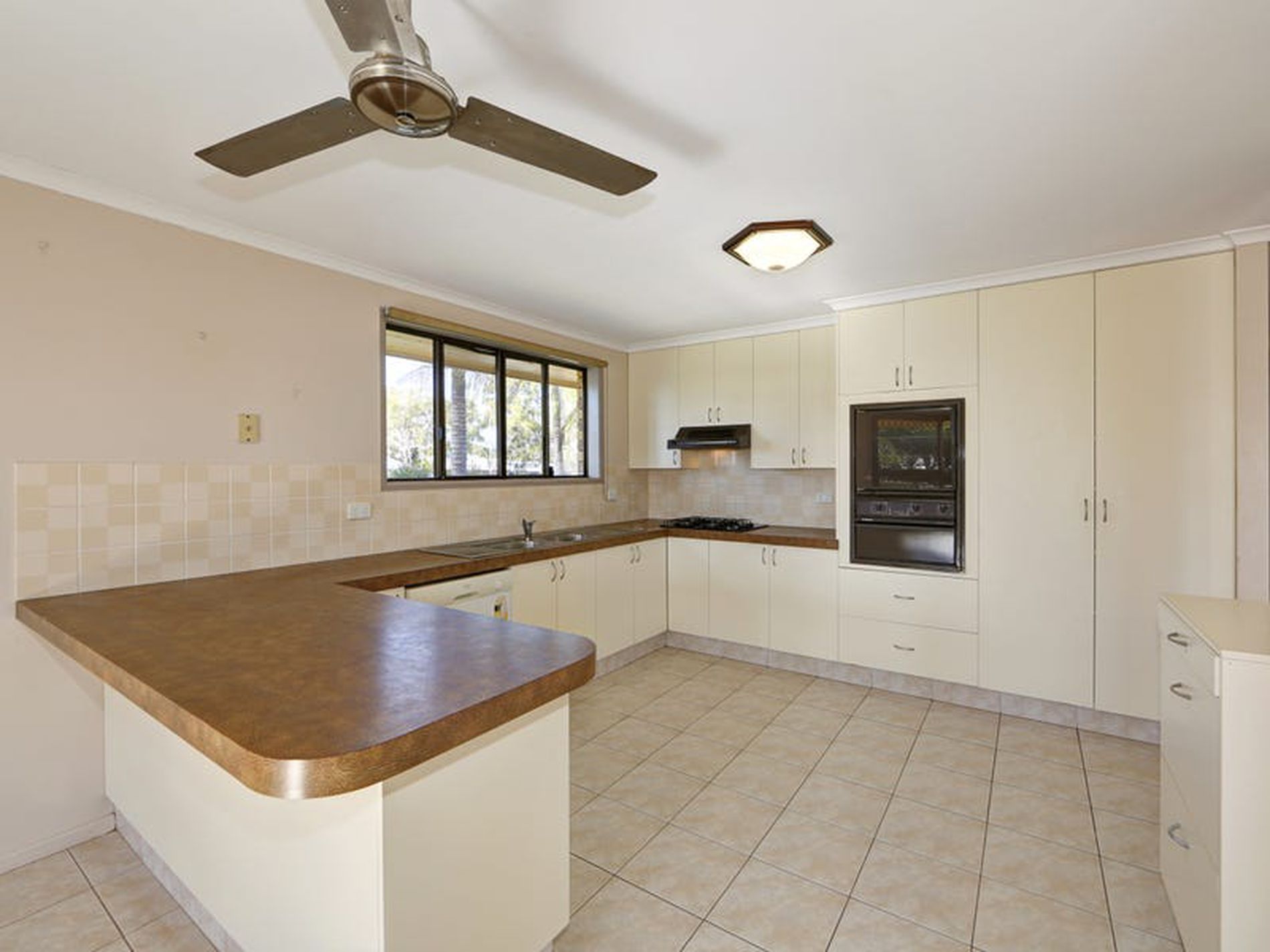 20 Oleander Ct, Woodgate