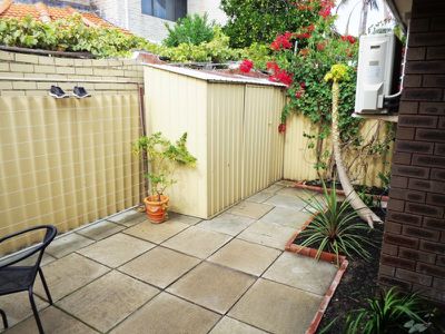 2 / 24 Broomhall Way, Noranda
