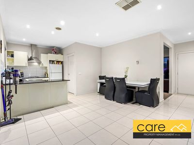 5 / 12-14 Kingsfield Crescent, Lynbrook