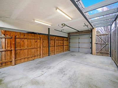 34 Demmie Mews , Lyndhurst