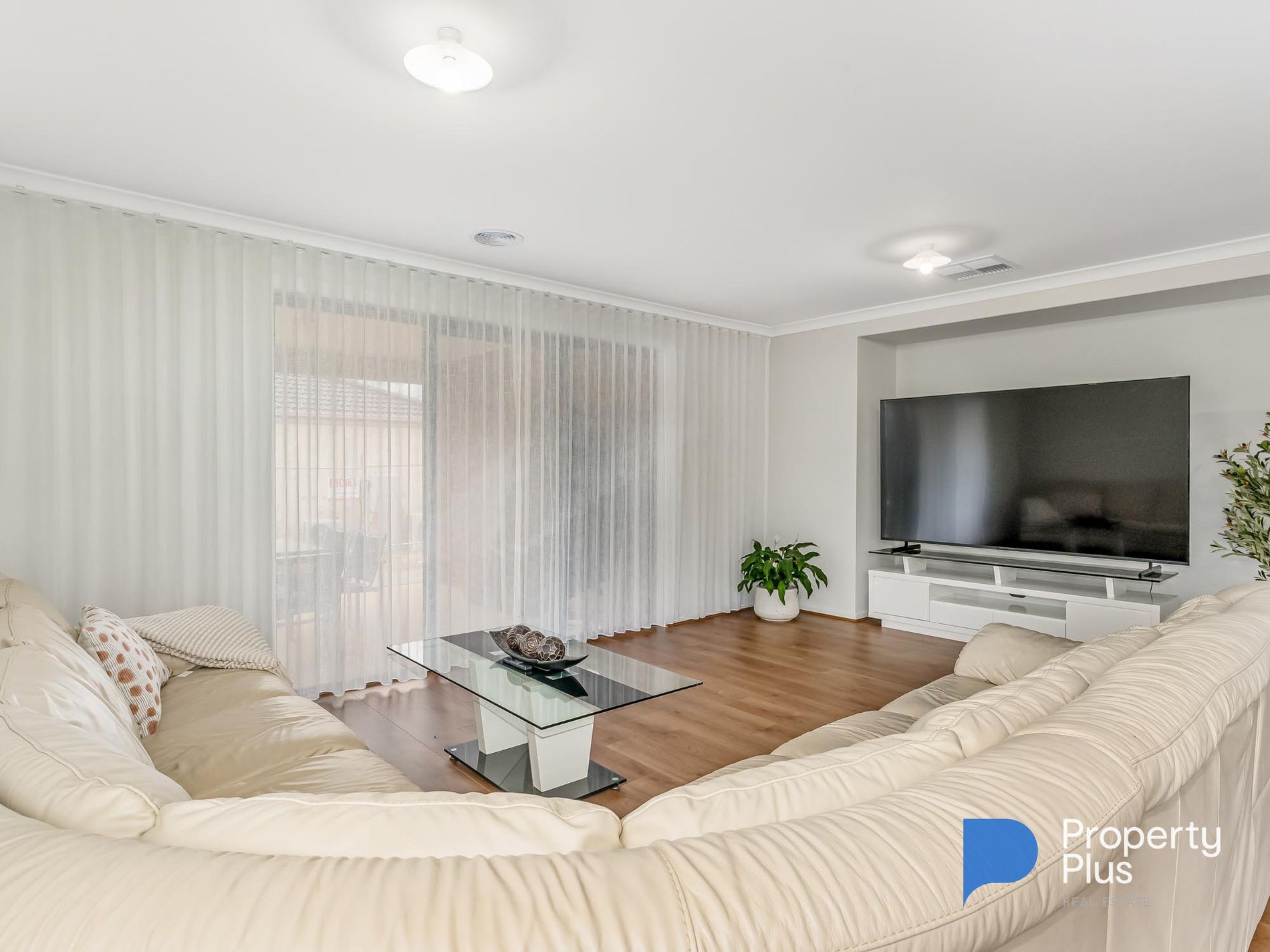 25 Kingsley Promenade, Huntly