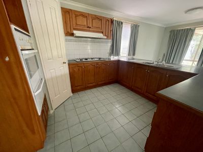 7 Sovereign Retreat , Hoppers Crossing