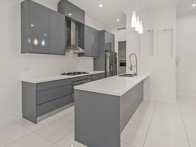 6a Yates Avenue, Dundas Valley