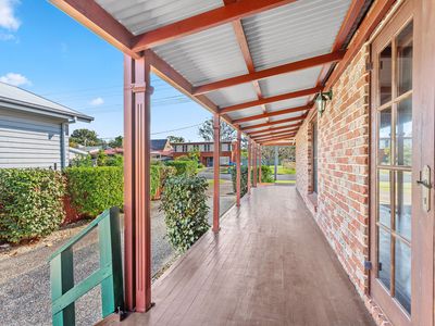 6 Tahiti Avenue, Forster