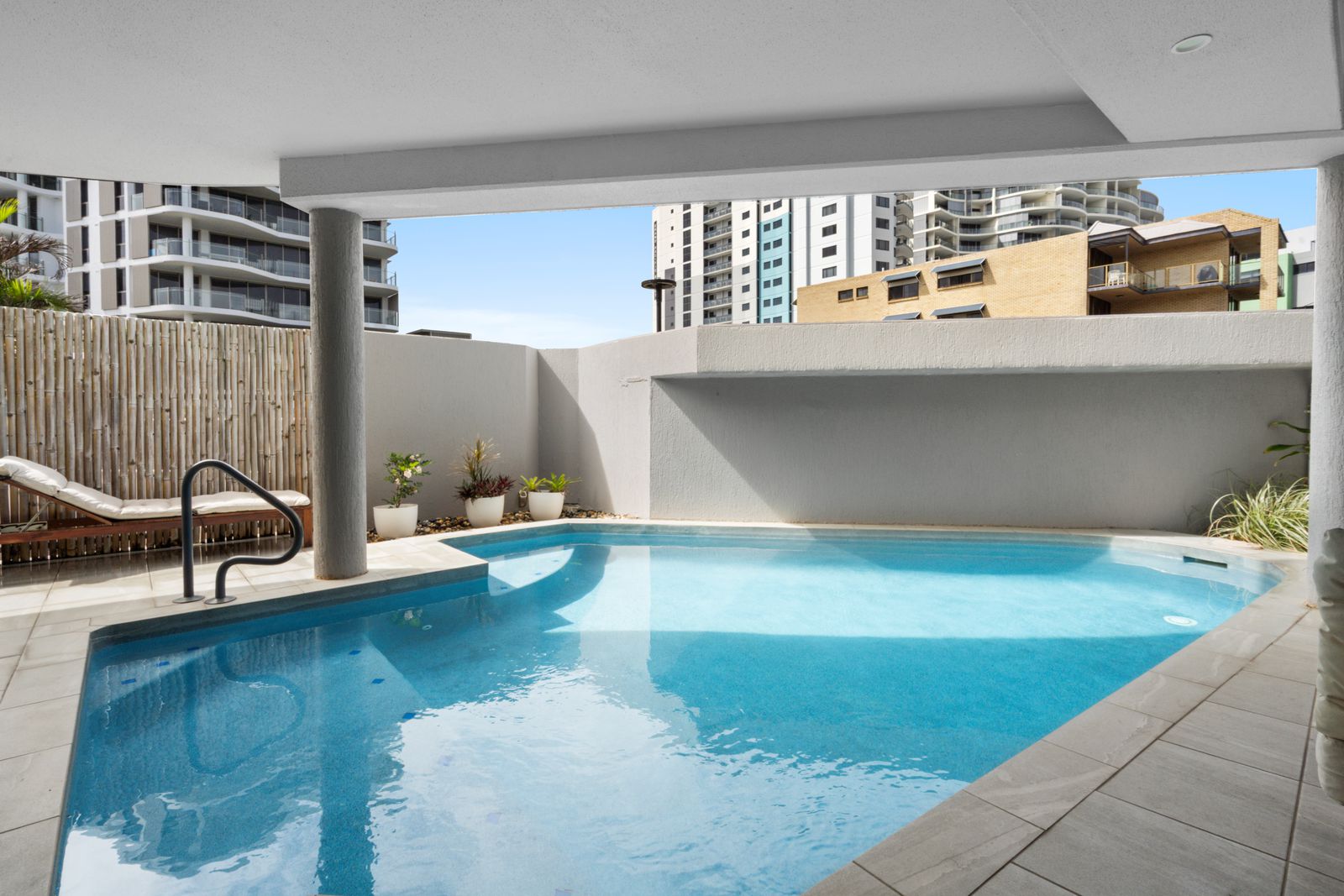 Photo 13 of 18, 12/4 Tay Avenue, Caloundra