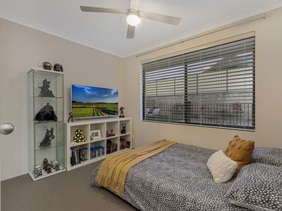 184 Lagoon Drive, Yanchep