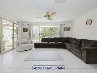 28 Newgain Cres, Carramar