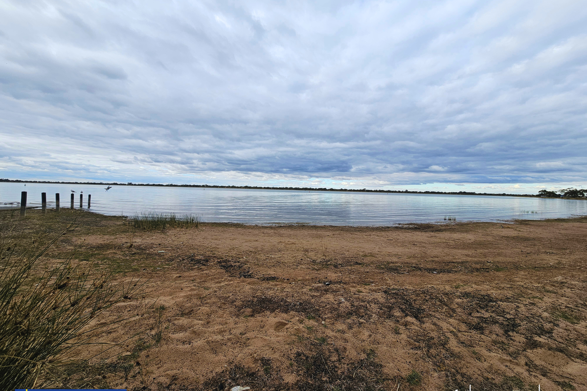 1 Tennis Court Road, Corop