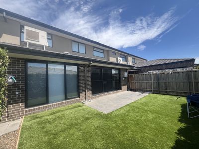 5 Allunga Way, Werribee