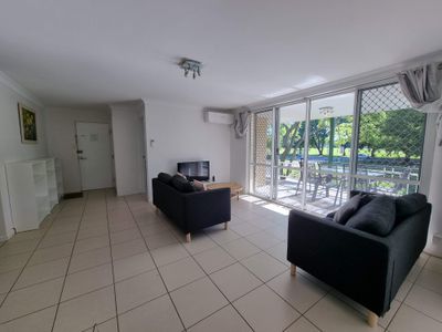 11 / 22 Warren Street, St Lucia