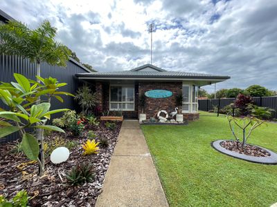 9 Limpus Street, Urangan